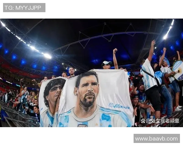 足球明星沮丧瞬间的卡通表现与情感传递探讨